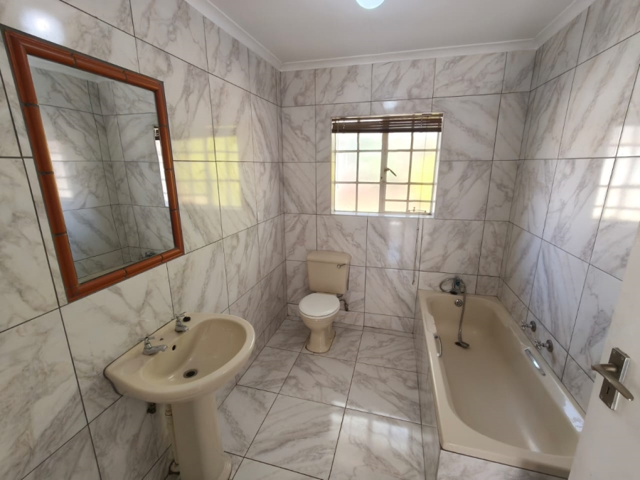4 Bedroom Property for Sale in Cashan North West